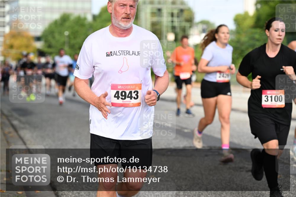 06.09.2026 - CURREX Alsterlauf Dr. Thomas Lammeyer http://msf.ph/oto/10134738 06.09.2026 10:00:13 Laufen 4943, 2429, 3100 meine-sportfotos.de