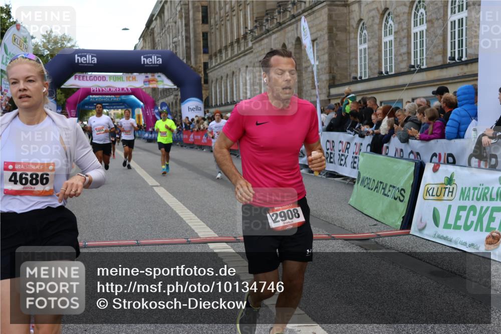 06.09.2026 - CURREX Alsterlauf Strokosch-Dieckow http://msf.ph/oto/10134746 06.09.2026 09:55:18 Ziel 2012, 2231, 2499, 2908, 3344, 4266, 4512, 4615, 4686, 4956, 5211, 5855, 6216 meine-sportfotos.de