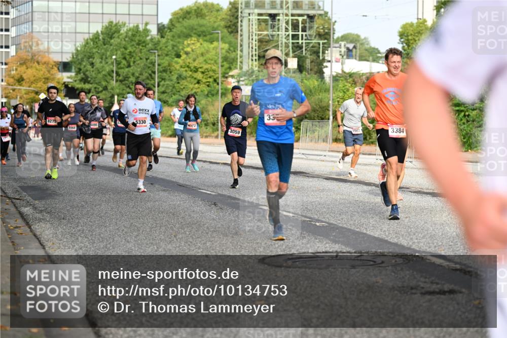 06.09.2026 - CURREX Alsterlauf Dr. Thomas Lammeyer http://msf.ph/oto/10134753 06.09.2026 10:00:14 Laufen 8275, 4495, 4968, 5330, 072, 3059, 33, 3562, 3384 meine-sportfotos.de