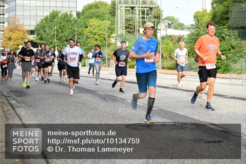 06.09.2026 - CURREX Alsterlauf Dr. Thomas Lammeyer http://msf.ph/oto/10134759 06.09.2026 10:00:15 Laufen 8275, 4968, 4968, 4495, 5330, 4972, 5578, 3059, 3384 meine-sportfotos.de