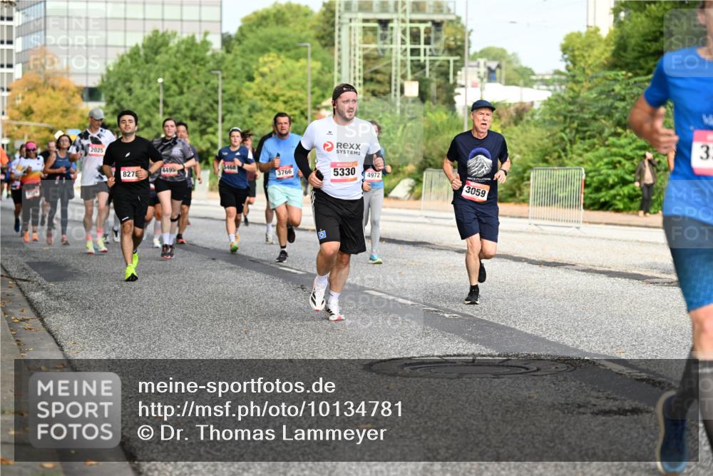 06.09.2026 - CURREX Alsterlauf Dr. Thomas Lammeyer http://msf.ph/oto/10134781 06.09.2026 10:00:17 Laufen 2025, 4495, 3468, 827, 3766, 5330, 4972, 3059, 3 meine-sportfotos.de