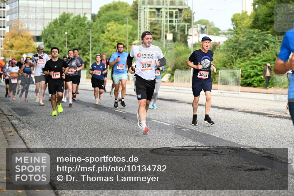 06.09.2026 - CURREX Alsterlauf Dr. Thomas Lammeyer http://msf.ph/oto/10134782 06.09.2026 10:00:17 Laufen 2025, 3766, 449, 5468, 8275, 5330, 972, 3059 meine-sportfotos.de