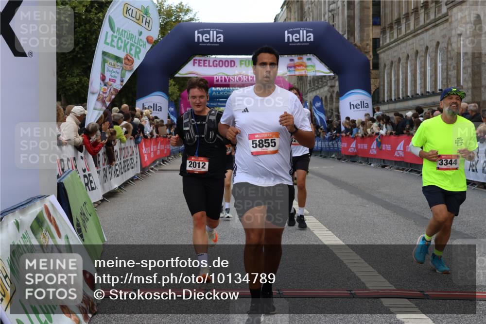 06.09.2026 - CURREX Alsterlauf Strokosch-Dieckow http://msf.ph/oto/10134789 06.09.2026 09:55:21 Ziel 2012, 2231, 2232, 2908, 3126, 3344, 3484, 4512, 4686, 4688, 5211, 5314, 5855, 6293 meine-sportfotos.de