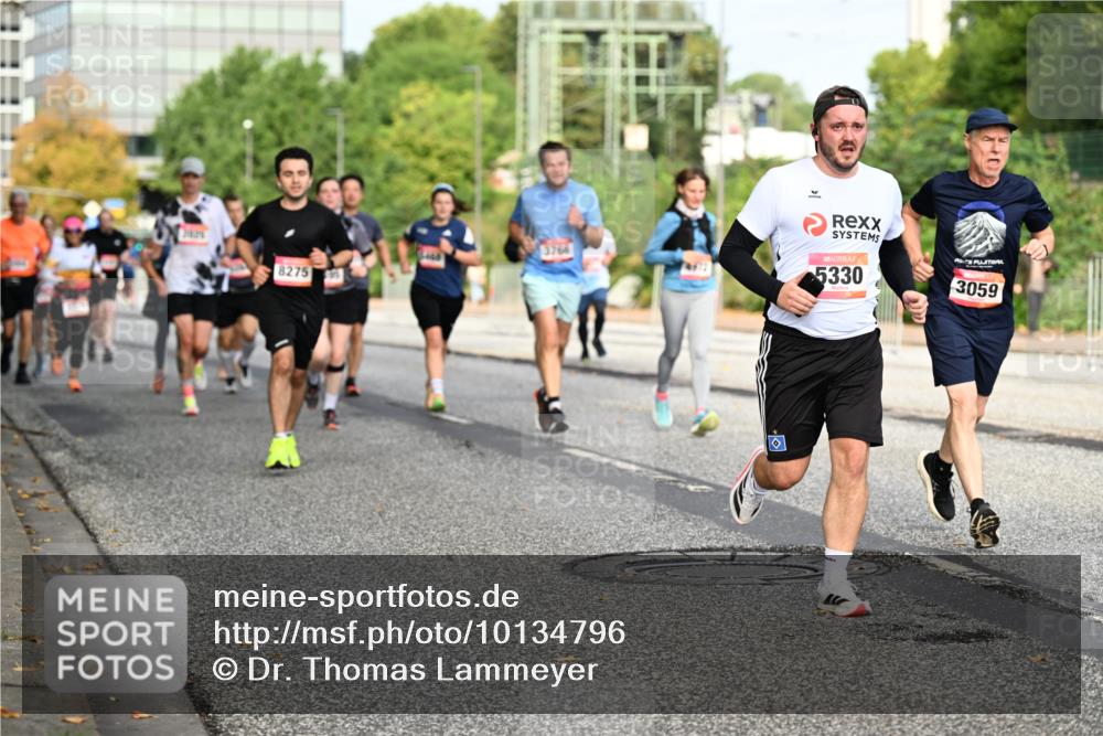 06.09.2026 - CURREX Alsterlauf Dr. Thomas Lammeyer http://msf.ph/oto/10134796 06.09.2026 10:00:18 Laufen 466, 8275, 3766, 5330, 3059 meine-sportfotos.de