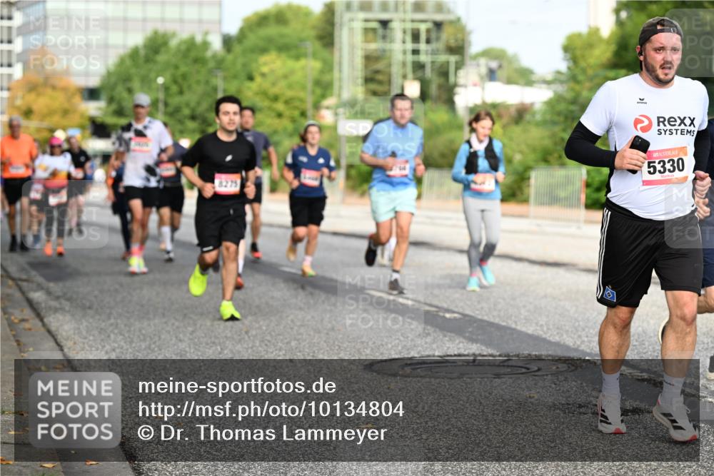 06.09.2026 - CURREX Alsterlauf Dr. Thomas Lammeyer http://msf.ph/oto/10134804 06.09.2026 10:00:18 Laufen 8275, 5330 meine-sportfotos.de