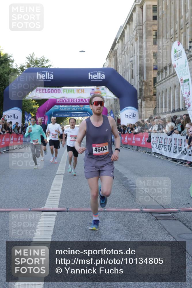 06.09.2026 - CURREX Alsterlauf Yannick Fuchs http://msf.ph/oto/10134805 06.09.2026 09:42:27 Ziel 2003, 2248, 4114, 4504, 5464, 5554, 5663, 6136, 6472, 8197 meine-sportfotos.de