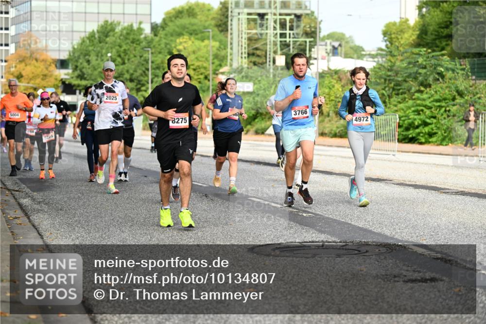 06.09.2026 - CURREX Alsterlauf Dr. Thomas Lammeyer http://msf.ph/oto/10134807 06.09.2026 10:00:19 Laufen 5004, 164, 3225, 2025, 68, 8275, 3766, 4972 meine-sportfotos.de