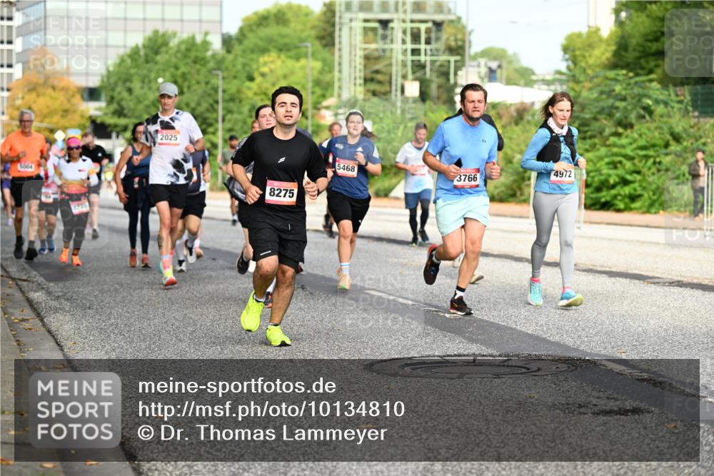06.09.2026 - CURREX Alsterlauf Dr. Thomas Lammeyer http://msf.ph/oto/10134810 06.09.2026 10:00:19 Laufen 5664, 1925, 2025, 8275, 5468, 4972, 3766 meine-sportfotos.de