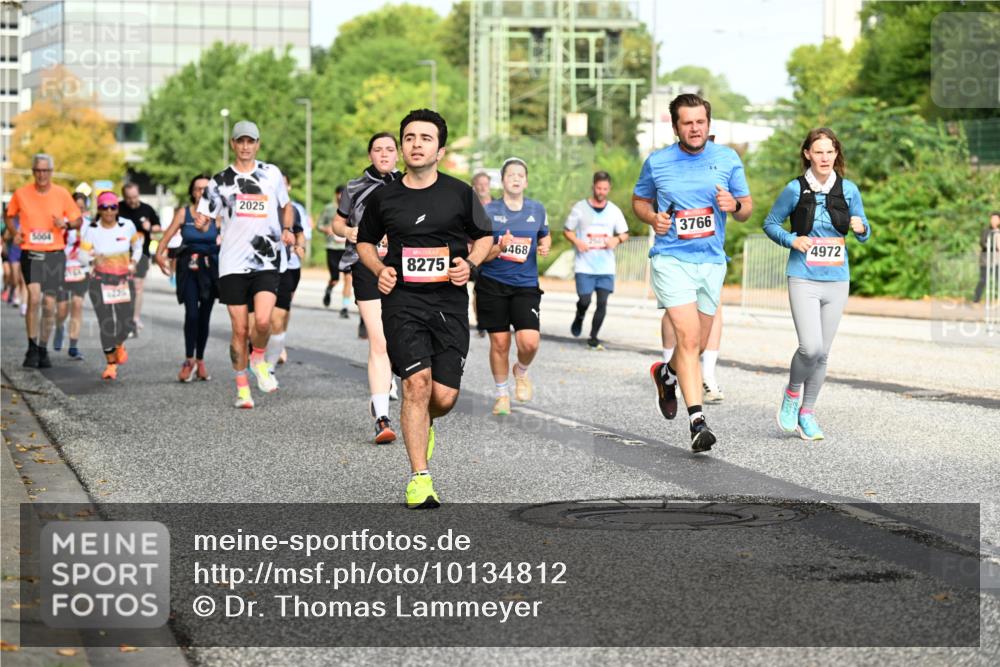 06.09.2026 - CURREX Alsterlauf Dr. Thomas Lammeyer http://msf.ph/oto/10134812 06.09.2026 10:00:20 Laufen 5064, 8725, 2025, 8275, 468, 3766, 4972 meine-sportfotos.de