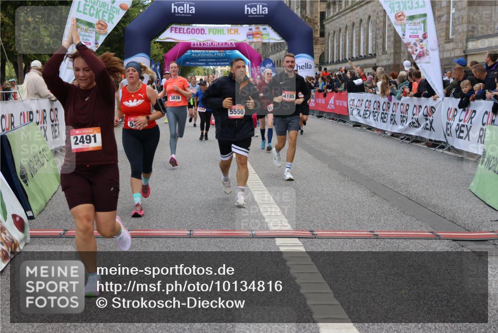 06.09.2026 - CURREX Alsterlauf Strokosch-Dieckow http://msf.ph/oto/10134816 06.09.2026 10:08:38 Ziel 2450, 2487, 2491, 2580, 3082, 3482, 3836, 3888, 3889, 4185, 4476, 4651, 5140, 5233, 5319, 5550, 5854, 8089 meine-sportfotos.de