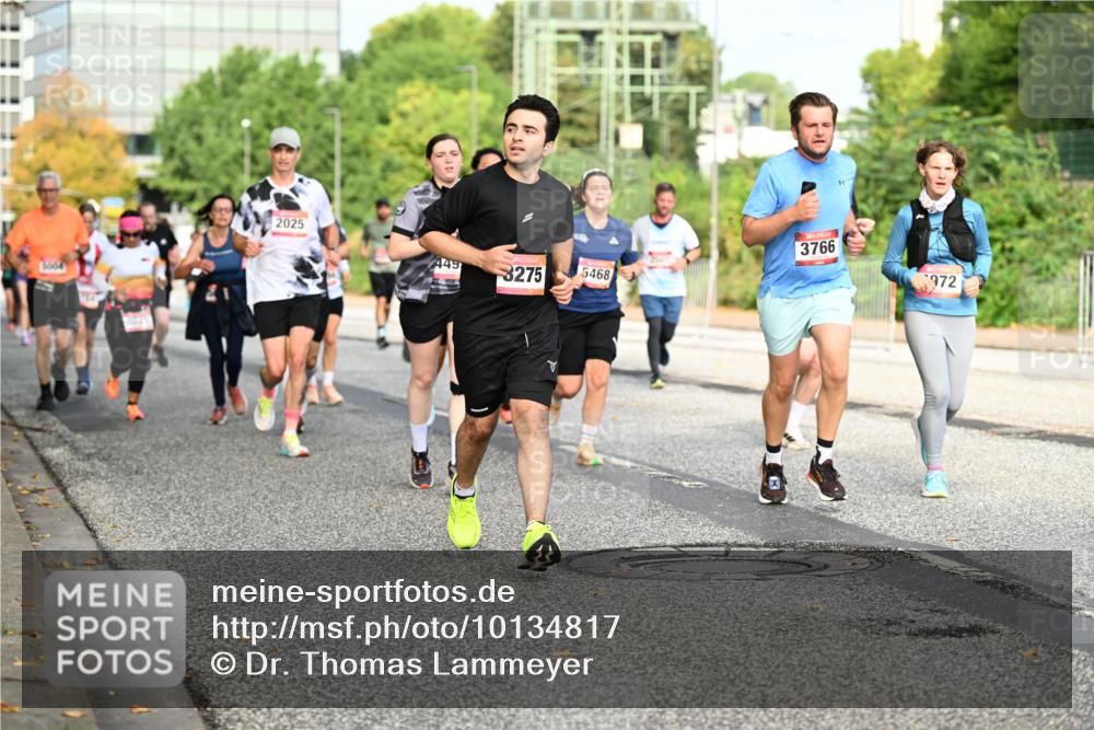 06.09.2026 - CURREX Alsterlauf Dr. Thomas Lammeyer http://msf.ph/oto/10134817 06.09.2026 10:00:20 Laufen 2025, 449, 8275, 5468, 3766, 972 meine-sportfotos.de