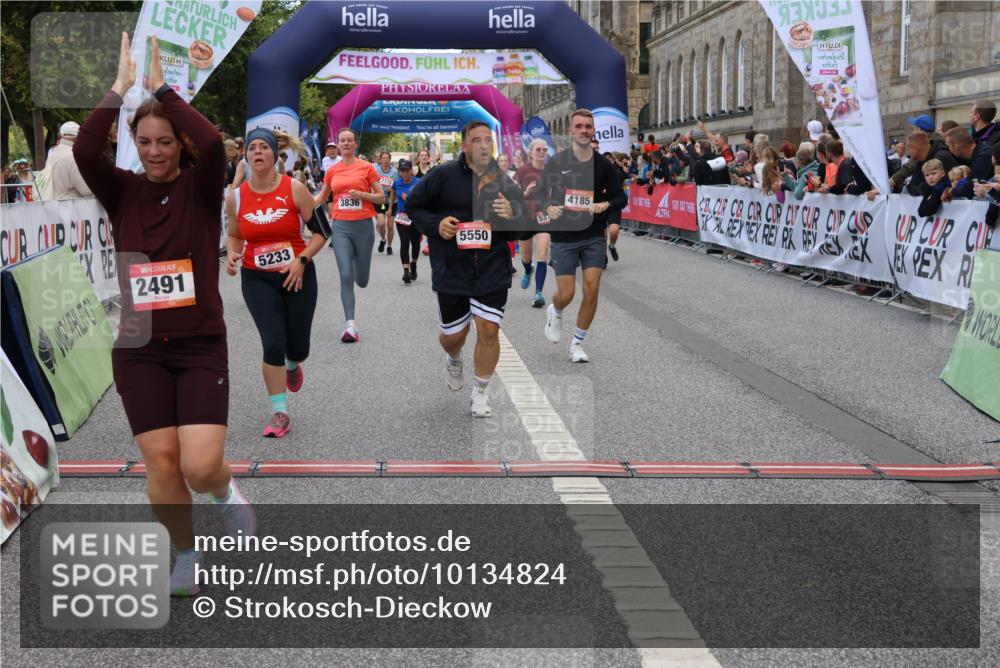 06.09.2026 - CURREX Alsterlauf Strokosch-Dieckow http://msf.ph/oto/10134824 06.09.2026 10:08:39 Ziel 2374, 2450, 2487, 2491, 2580, 3082, 3482, 3836, 3888, 3889, 4115, 4185, 4476, 4651, 5140, 5233, 5319, 5550, 5854, 8089 meine-sportfotos.de