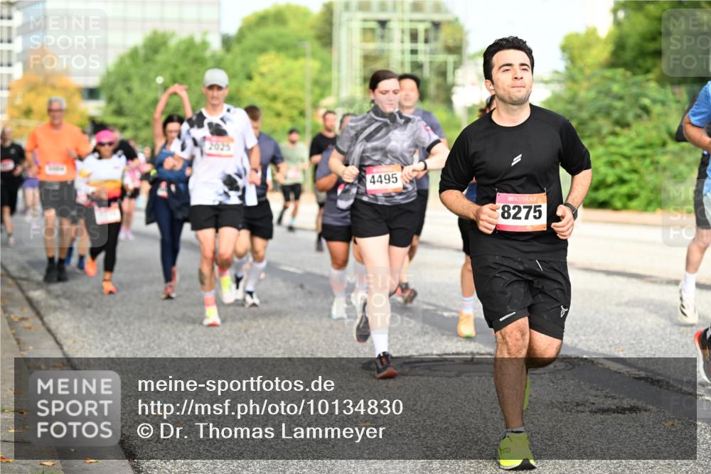 06.09.2026 - CURREX Alsterlauf Dr. Thomas Lammeyer http://msf.ph/oto/10134830 06.09.2026 10:00:21 Laufen 4495, 8275 meine-sportfotos.de