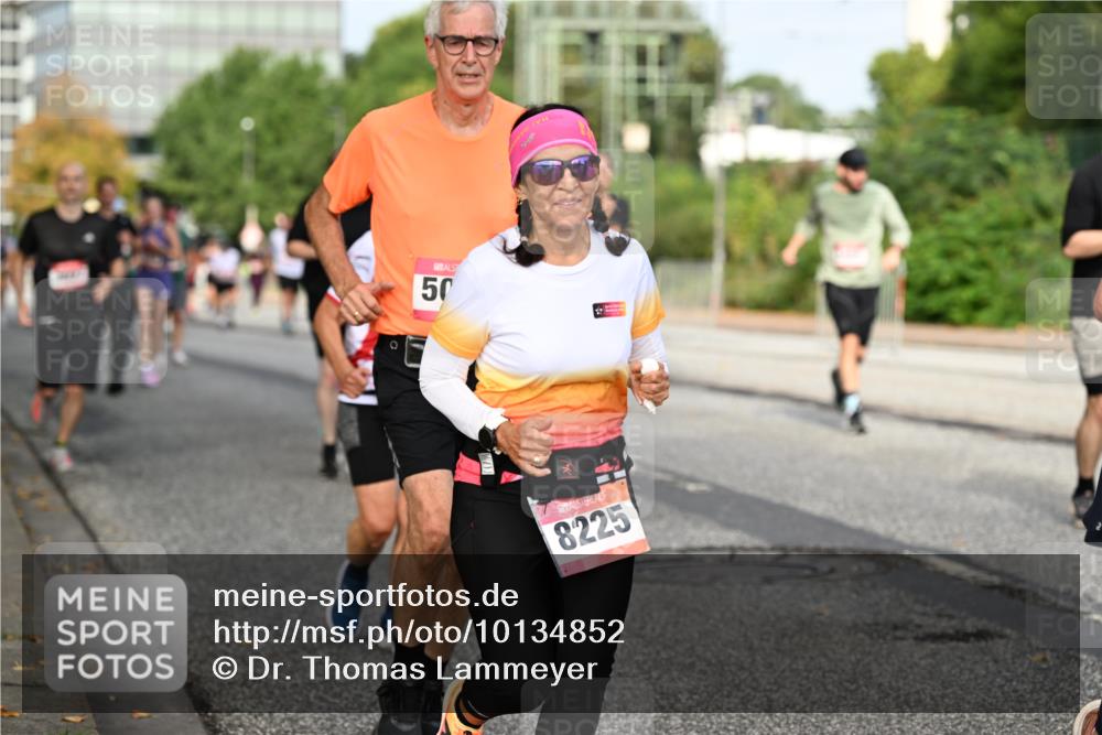 06.09.2026 - CURREX Alsterlauf Dr. Thomas Lammeyer http://msf.ph/oto/10134852 06.09.2026 10:00:25 Laufen 50, 11, 8225 meine-sportfotos.de