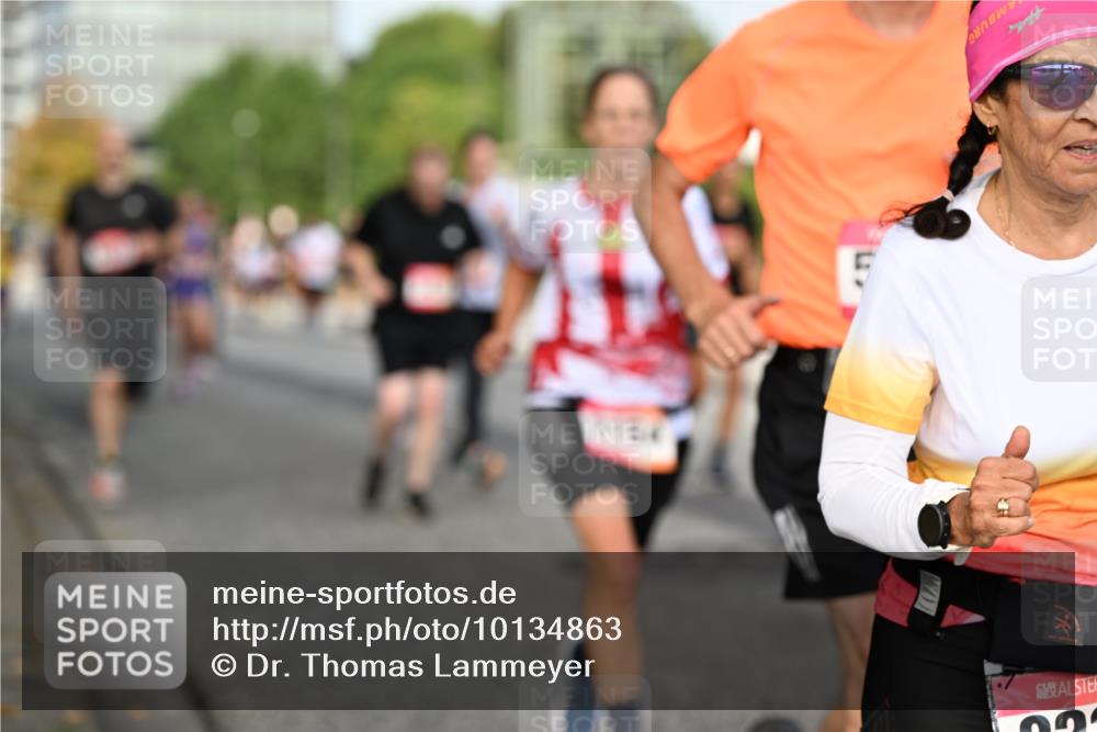 06.09.2026 - CURREX Alsterlauf Dr. Thomas Lammeyer http://msf.ph/oto/10134863 06.09.2026 10:00:26 Laufen  meine-sportfotos.de