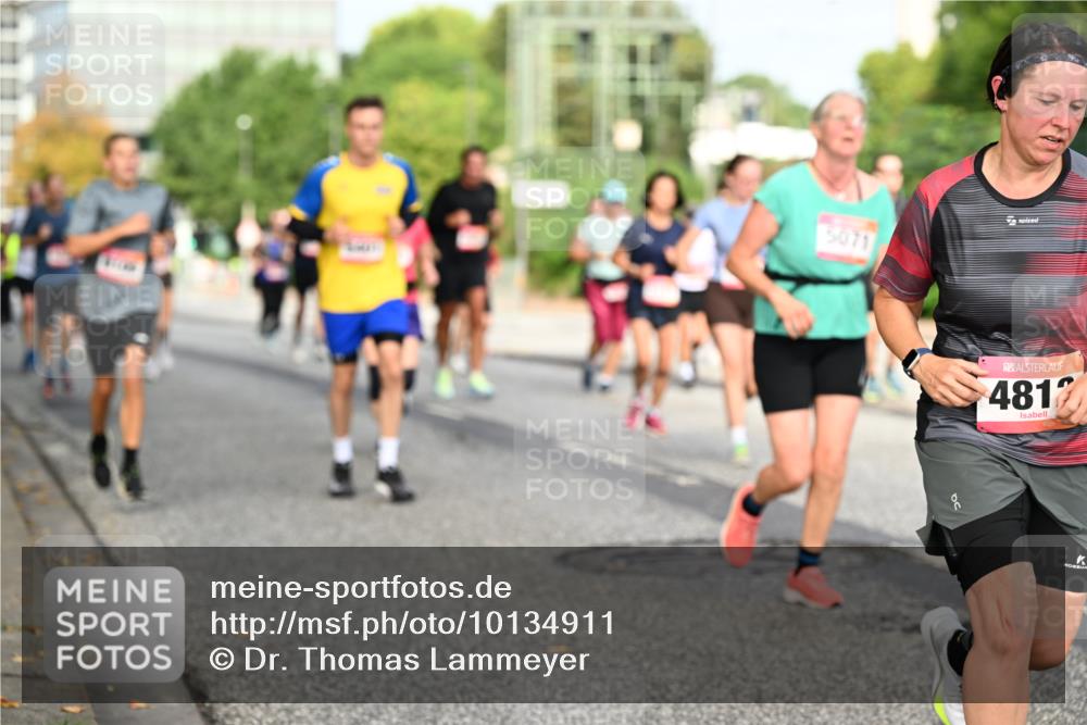 06.09.2026 - CURREX Alsterlauf Dr. Thomas Lammeyer http://msf.ph/oto/10134911 06.09.2026 10:00:36 Laufen 5071, 4812 meine-sportfotos.de