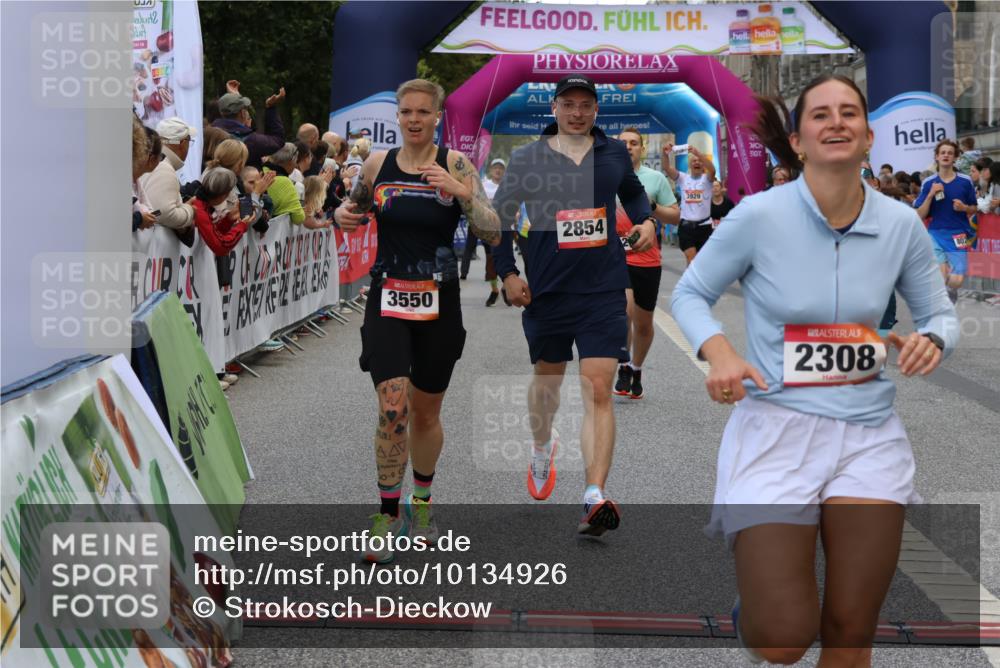 06.09.2026 - CURREX Alsterlauf Strokosch-Dieckow http://msf.ph/oto/10134926 06.09.2026 09:55:35 Ziel 2308, 2420, 2854, 2874, 3271, 3481, 3550, 4284, 4404, 4827, 4949, 5531, 5720, 6367, 8027 meine-sportfotos.de