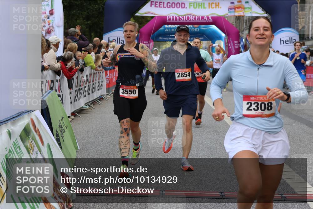 06.09.2026 - CURREX Alsterlauf Strokosch-Dieckow http://msf.ph/oto/10134929 06.09.2026 09:55:35 Ziel 2308, 2420, 2854, 2874, 3271, 3481, 3550, 4284, 4404, 4827, 4949, 5531, 5720, 6367, 8027 meine-sportfotos.de