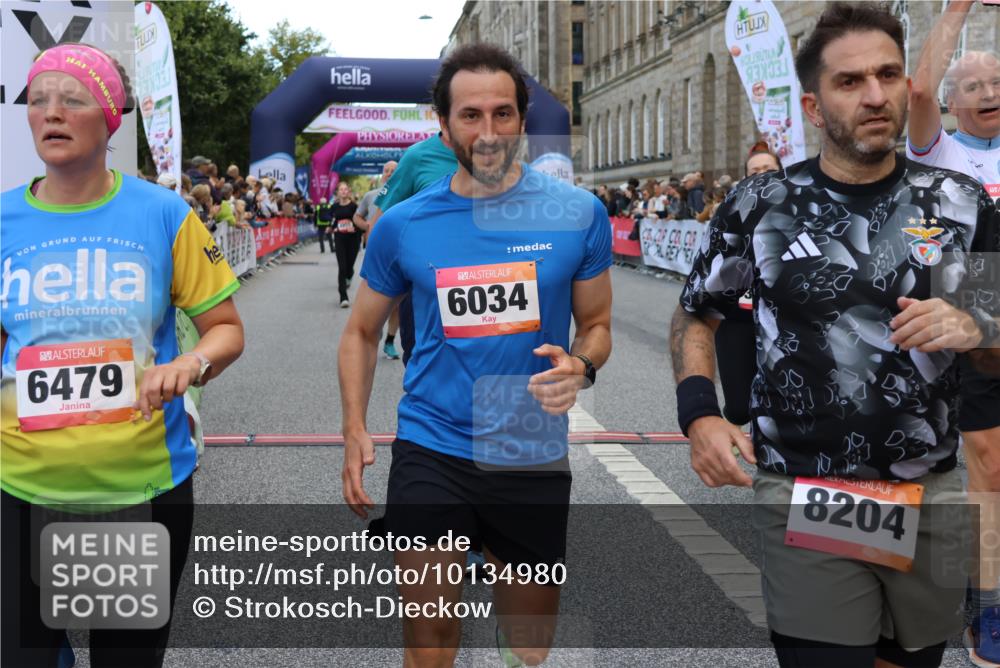 06.09.2026 - CURREX Alsterlauf Strokosch-Dieckow http://msf.ph/oto/10134980 06.09.2026 09:55:44 Ziel 2117, 2479, 2874, 3051, 3304, 3481, 3799, 3902, 3903, 3929, 4284, 4404, 4827, 4865, 4955, 4961, 4962, 5488, 6034, 6479, 8027, 8204 meine-sportfotos.de