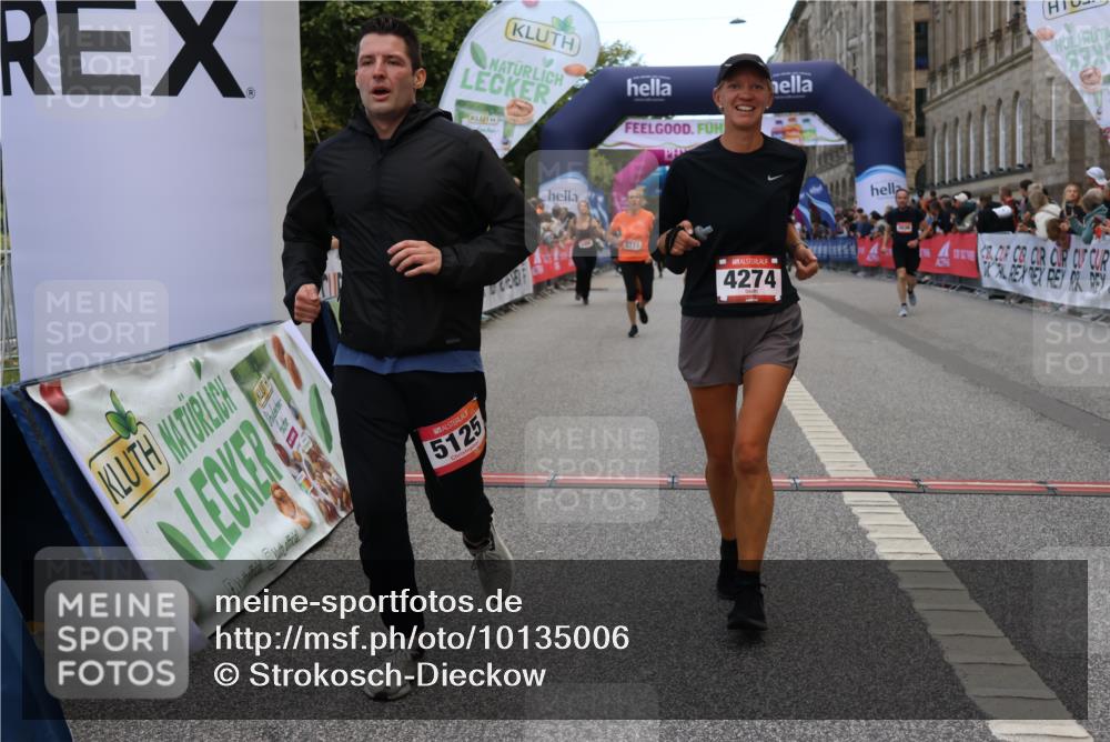 06.09.2026 - CURREX Alsterlauf Strokosch-Dieckow http://msf.ph/oto/10135006 06.09.2026 10:08:53 Ziel 2777, 3036, 3086, 3400, 3540, 3811, 3812, 4129, 4274, 4738, 4746, 5125, 5252, 5367, 6488 meine-sportfotos.de