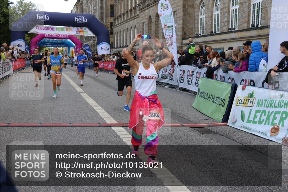 06.09.2026 - CURREX Alsterlauf Strokosch-Dieckow http://msf.ph/oto/10135021 06.09.2026 09:55:50 Ziel 2117, 2277, 2479, 3304, 3799, 3902, 3903, 4190, 4463, 4627, 4865, 4955, 4961, 5488, 6400, 8086, 8259 meine-sportfotos.de