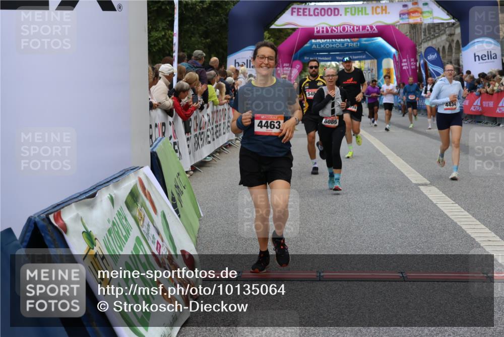 06.09.2026 - CURREX Alsterlauf Strokosch-Dieckow http://msf.ph/oto/10135064 06.09.2026 09:55:53 Ziel 2239, 2277, 3902, 3903, 4190, 4434, 4463, 4627, 4865, 4955, 4961, 5484, 5488, 6400, 8086, 8259 meine-sportfotos.de