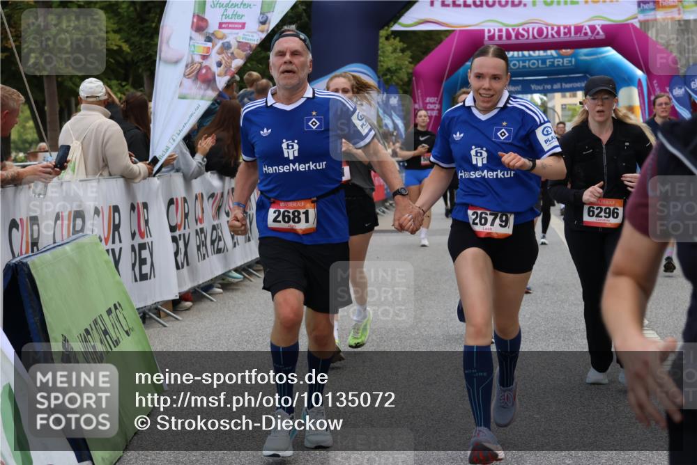 06.09.2026 - CURREX Alsterlauf Strokosch-Dieckow http://msf.ph/oto/10135072 06.09.2026 10:09:04 Ziel 2519, 2679, 2681, 3036, 4021, 5007, 5132, 5252, 5742, 5798, 6116, 6296, 6340, 6460, 6487, 6488, 8055 meine-sportfotos.de