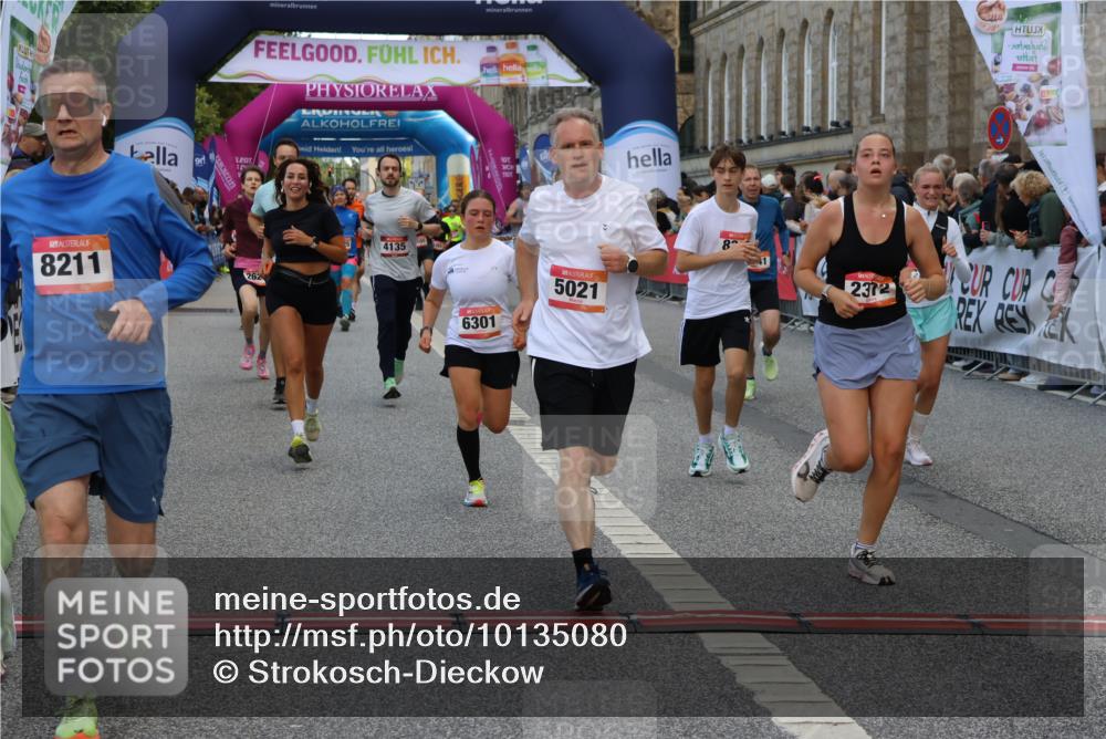 06.09.2026 - CURREX Alsterlauf Strokosch-Dieckow http://msf.ph/oto/10135080 06.09.2026 09:56:00 Ziel 2239, 2277, 2372, 2516, 2626, 2641, 3411, 3636, 4135, 4262, 4434, 4463, 4627, 5021, 5484, 6032, 6301, 6313, 8086, 8211, 8338 meine-sportfotos.de