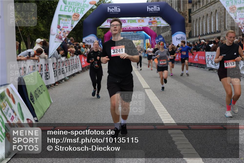 06.09.2026 - CURREX Alsterlauf Strokosch-Dieckow http://msf.ph/oto/10135115 06.09.2026 10:09:13 Ziel 2519, 3241, 3637, 5007, 5084, 5113, 5171, 5758, 5794, 5913, 5942, 6263, 6340, 6460, 6487, 8076 meine-sportfotos.de