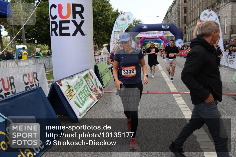 06.09.2026 - CURREX Alsterlauf Strokosch-Dieckow http://msf.ph/oto/10135177 06.09.2026 10:09:24 Ziel 2082, 2201, 2466, 2919, 3332, 3573, 4222, 4815, 5126, 5241, 6070, 8076, 8271, 8294 meine-sportfotos.de