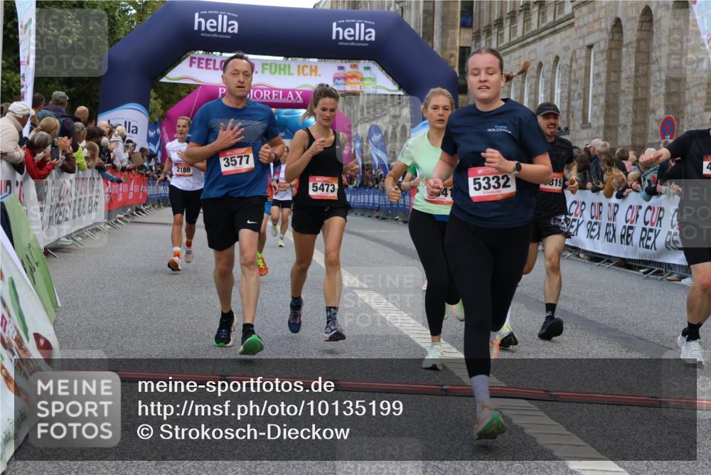 06.09.2026 - CURREX Alsterlauf Strokosch-Dieckow http://msf.ph/oto/10135199 06.09.2026 09:56:27 Ziel 2188, 2341, 2620, 3577, 4057, 4933, 5332, 5473, 5586, 5807, 5841, 8131, 8134 meine-sportfotos.de