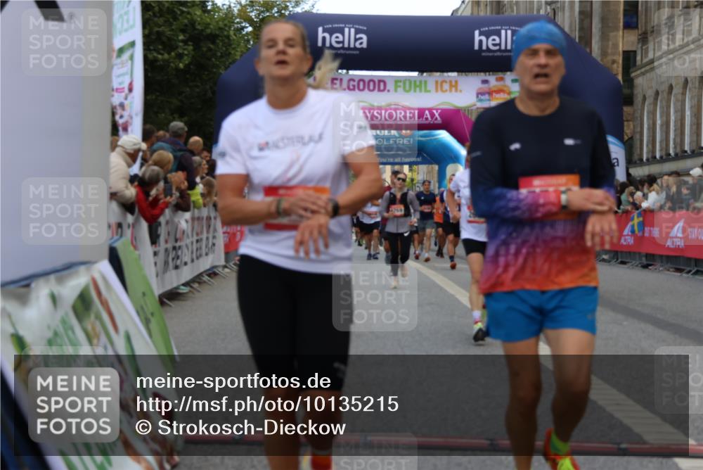 06.09.2026 - CURREX Alsterlauf Strokosch-Dieckow http://msf.ph/oto/10135215 06.09.2026 09:56:30 Ziel 2188, 2341, 2620, 3116, 3577, 4057, 4059, 4933, 5332, 5473, 5586, 5807, 6269, 8131, 8134 meine-sportfotos.de