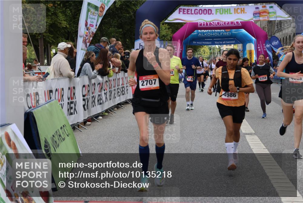 06.09.2026 - CURREX Alsterlauf Strokosch-Dieckow http://msf.ph/oto/10135218 06.09.2026 10:09:31 Ziel 2082, 2201, 2707, 2742, 4138, 4280, 4328, 4536, 4815, 4986, 5241, 5259, 5260, 6070, 6278, 6492, 8271 meine-sportfotos.de