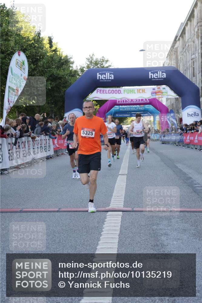 06.09.2026 - CURREX Alsterlauf Yannick Fuchs http://msf.ph/oto/10135219 06.09.2026 09:43:07 Ziel 3361, 3753, 5325, 5950, 5955, 5963, 6002, 6221, 6421, 8321 meine-sportfotos.de
