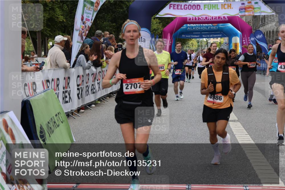 06.09.2026 - CURREX Alsterlauf Strokosch-Dieckow http://msf.ph/oto/10135231 06.09.2026 10:09:32 Ziel 2082, 2707, 2742, 4138, 4280, 4328, 4536, 4986, 5259, 5260, 6278, 6492, 8271 meine-sportfotos.de