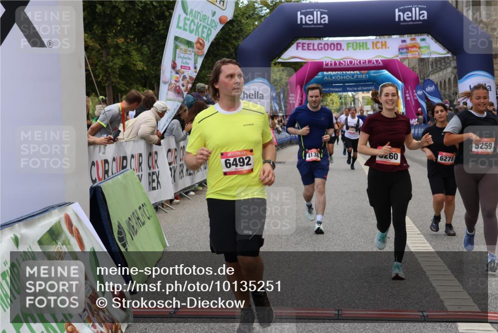 06.09.2026 - CURREX Alsterlauf Strokosch-Dieckow http://msf.ph/oto/10135251 06.09.2026 10:09:35 Ziel 2707, 2742, 3785, 3787, 4138, 4280, 4328, 4536, 4986, 5259, 5260, 6278, 6492, 8271 meine-sportfotos.de