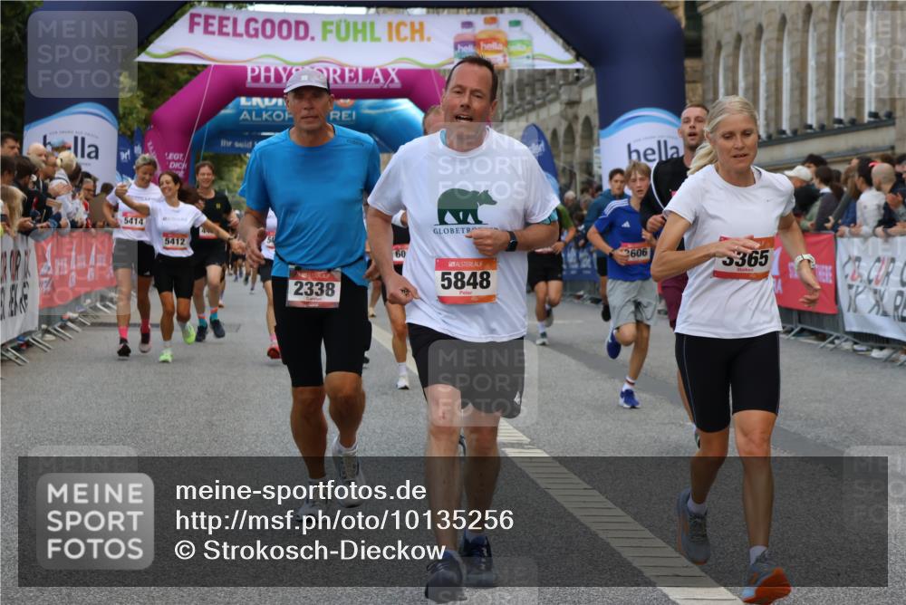 06.09.2026 - CURREX Alsterlauf Strokosch-Dieckow http://msf.ph/oto/10135256 06.09.2026 09:56:40 Ziel 2338, 2647, 2648, 3116, 3365, 3606, 4059, 4088, 4278, 4575, 5011, 5026, 5411, 5412, 5413, 5414, 5591, 5708, 5848, 6048, 6091, 6164, 6269, 8080, 8132 meine-sportfotos.de