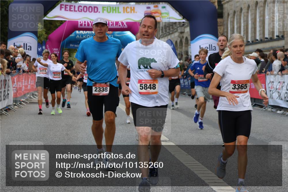 06.09.2026 - CURREX Alsterlauf Strokosch-Dieckow http://msf.ph/oto/10135260 06.09.2026 09:56:40 Ziel 2338, 2647, 2648, 3116, 3365, 3606, 4059, 4088, 4278, 4575, 5011, 5026, 5411, 5412, 5413, 5414, 5591, 5708, 5848, 6048, 6091, 6164, 6269, 8080, 8132 meine-sportfotos.de