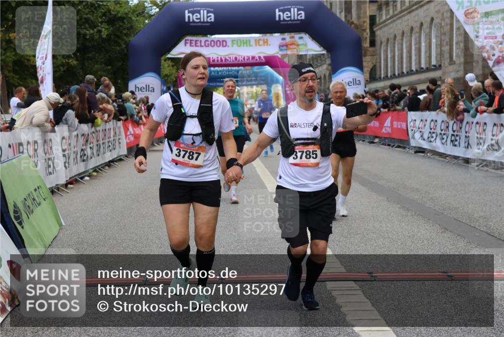 06.09.2026 - CURREX Alsterlauf Strokosch-Dieckow http://msf.ph/oto/10135297 06.09.2026 10:09:41 Ziel 2064, 2078, 2622, 2742, 3785, 3787, 4138, 4713, 5259, 5260, 5851, 6278, 6492 meine-sportfotos.de