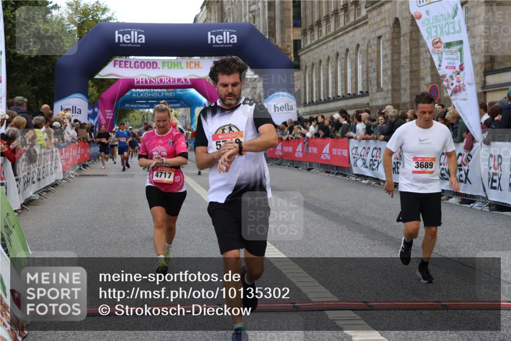 06.09.2026 - CURREX Alsterlauf Strokosch-Dieckow http://msf.ph/oto/10135302 06.09.2026 09:56:53 Ziel 2236, 2927, 3123, 3609, 3638, 3689, 4126, 4422, 4717, 5312, 5313, 5543, 5719, 5973, 6159 meine-sportfotos.de