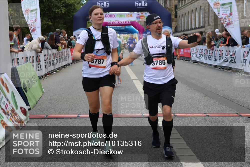 06.09.2026 - CURREX Alsterlauf Strokosch-Dieckow http://msf.ph/oto/10135316 06.09.2026 10:09:42 Ziel 2064, 2078, 2622, 2742, 3785, 3787, 4138, 4713, 5199, 5259, 5260, 5851, 6278 meine-sportfotos.de