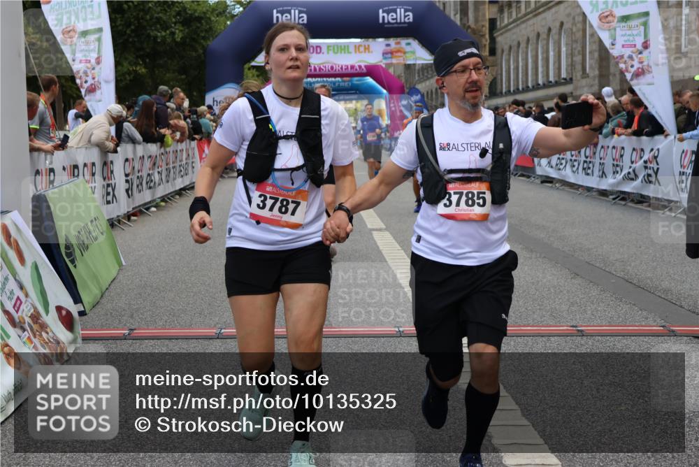 06.09.2026 - CURREX Alsterlauf Strokosch-Dieckow http://msf.ph/oto/10135325 06.09.2026 10:09:42 Ziel 2064, 2078, 2622, 2742, 3785, 3787, 4138, 4713, 5199, 5259, 5260, 5851, 6278 meine-sportfotos.de