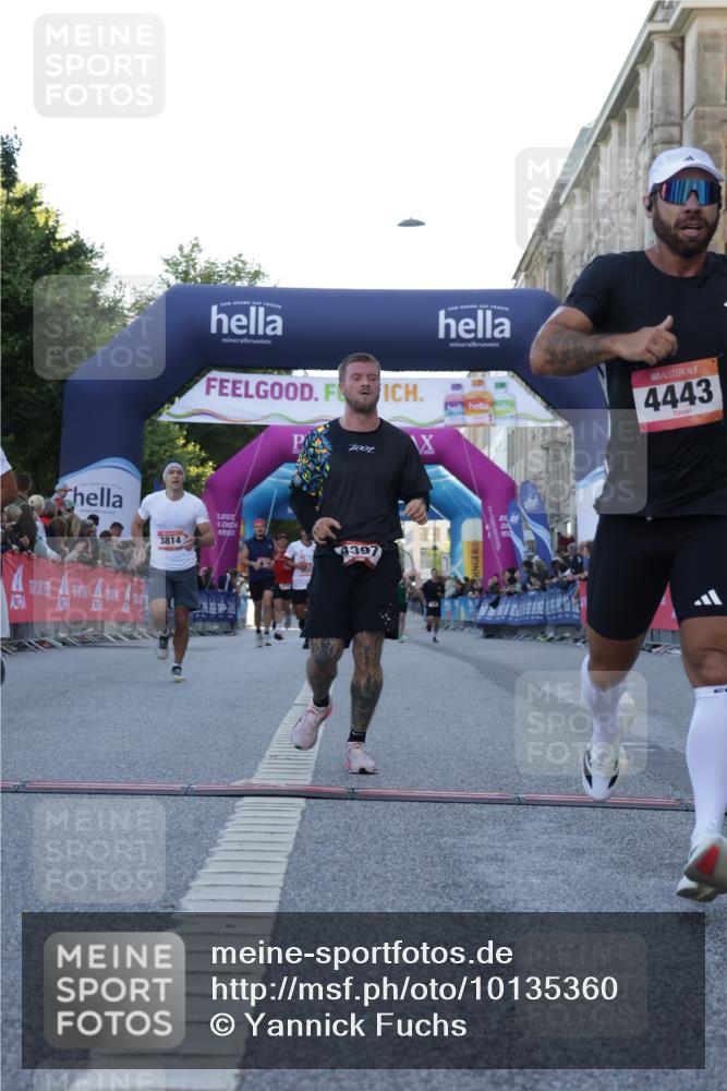 06.09.2026 - CURREX Alsterlauf Yannick Fuchs http://msf.ph/oto/10135360 06.09.2026 09:43:26 Ziel 3366, 3489, 3814, 4016, 4089, 4397, 4443, 4505, 4988, 5649, 5919, 6104, 6192, 6267, 6326, 8164 meine-sportfotos.de