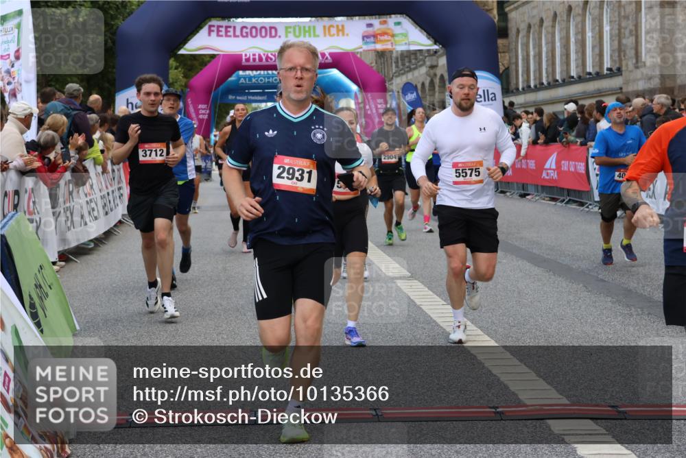 06.09.2026 - CURREX Alsterlauf Strokosch-Dieckow http://msf.ph/oto/10135366 06.09.2026 09:57:00 Ziel 2165, 2931, 3050, 3519, 3520, 3587, 3609, 3689, 3690, 3712, 3795, 4014, 4126, 4717, 4740, 5571, 5575, 5719, 5939, 6055, 6115, 8200 meine-sportfotos.de