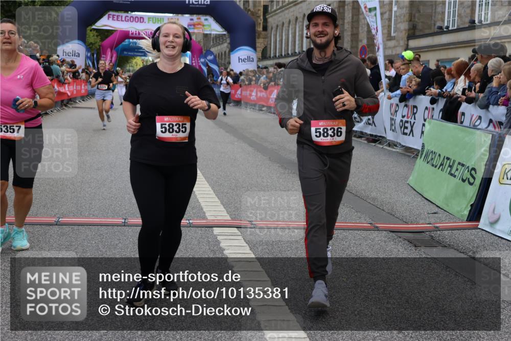 06.09.2026 - CURREX Alsterlauf Strokosch-Dieckow http://msf.ph/oto/10135381 06.09.2026 10:09:51 Ziel 2064, 2622, 3326, 4784, 5199, 5357, 5835, 5836, 5851, 6410, 6466 meine-sportfotos.de