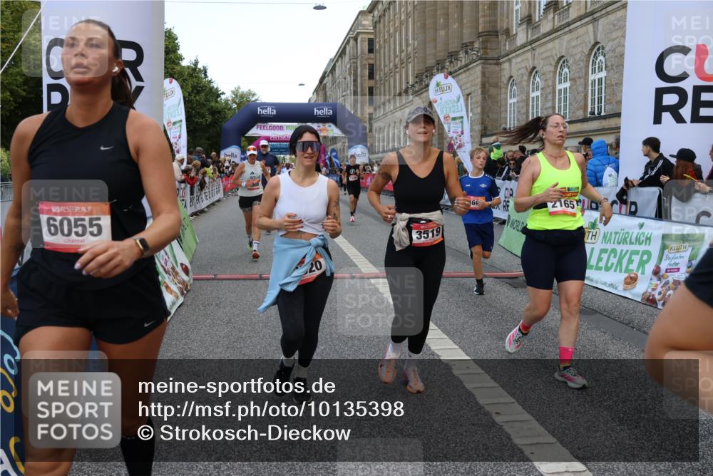 06.09.2026 - CURREX Alsterlauf Strokosch-Dieckow http://msf.ph/oto/10135398 06.09.2026 09:57:06 Ziel 2165, 2931, 2968, 3050, 3519, 3520, 3587, 3690, 3694, 3712, 3795, 4014, 4740, 5166, 5320, 5571, 5575, 5939, 6055, 6115, 8167, 8200 meine-sportfotos.de
