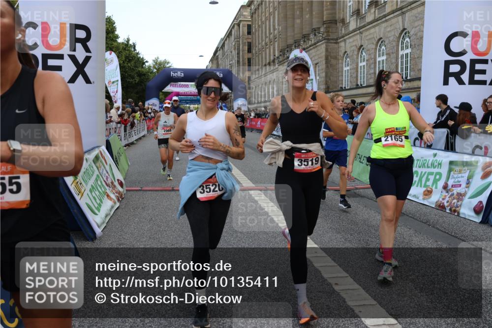 06.09.2026 - CURREX Alsterlauf Strokosch-Dieckow http://msf.ph/oto/10135411 06.09.2026 09:57:06 Ziel 2165, 2931, 2968, 3050, 3519, 3520, 3587, 3690, 3694, 3712, 3795, 4014, 4740, 5166, 5320, 5571, 5575, 5939, 6055, 6115, 8167, 8200 meine-sportfotos.de