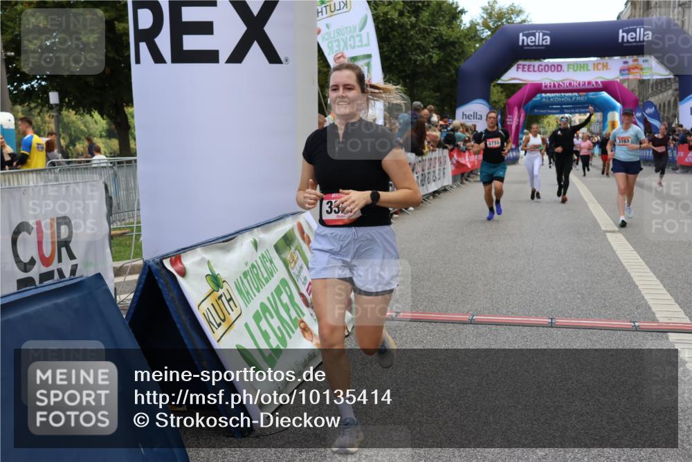 06.09.2026 - CURREX Alsterlauf Strokosch-Dieckow http://msf.ph/oto/10135414 06.09.2026 10:09:56 Ziel 2467, 3163, 3326, 4242, 4244, 5357, 5733, 5835, 5836, 6410 meine-sportfotos.de