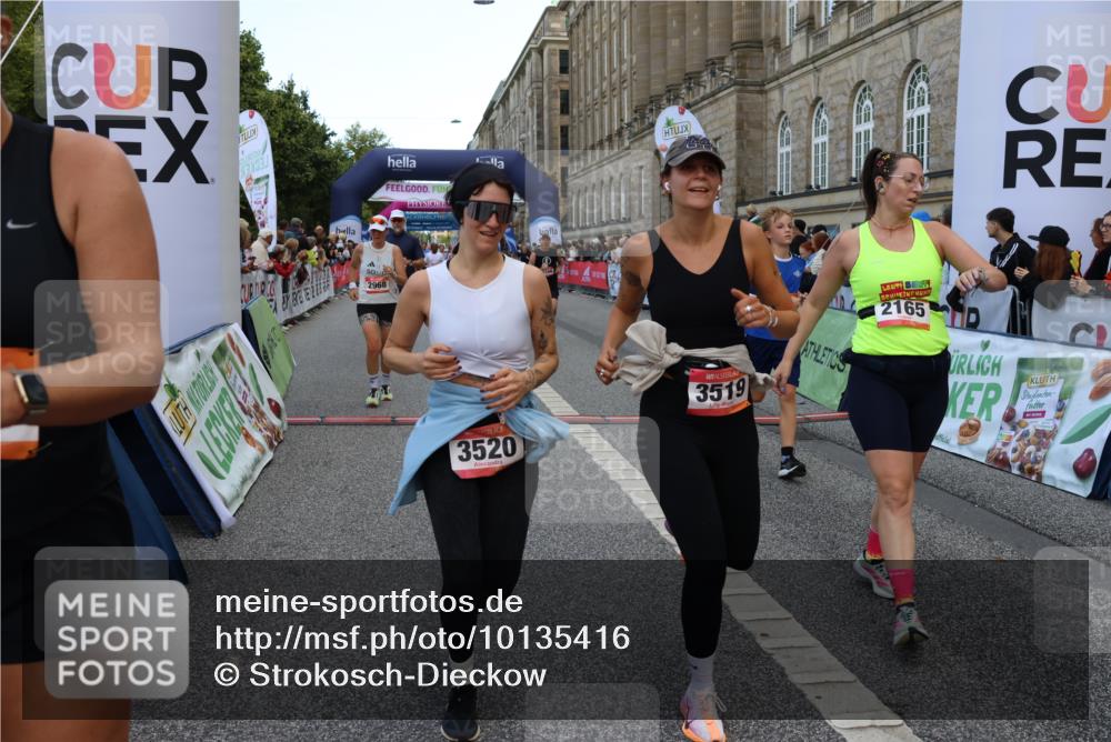 06.09.2026 - CURREX Alsterlauf Strokosch-Dieckow http://msf.ph/oto/10135416 06.09.2026 09:57:06 Ziel 2165, 2931, 2968, 3050, 3519, 3520, 3587, 3690, 3694, 3712, 3795, 4014, 4740, 5166, 5320, 5571, 5575, 5939, 6055, 6115, 8167, 8200 meine-sportfotos.de