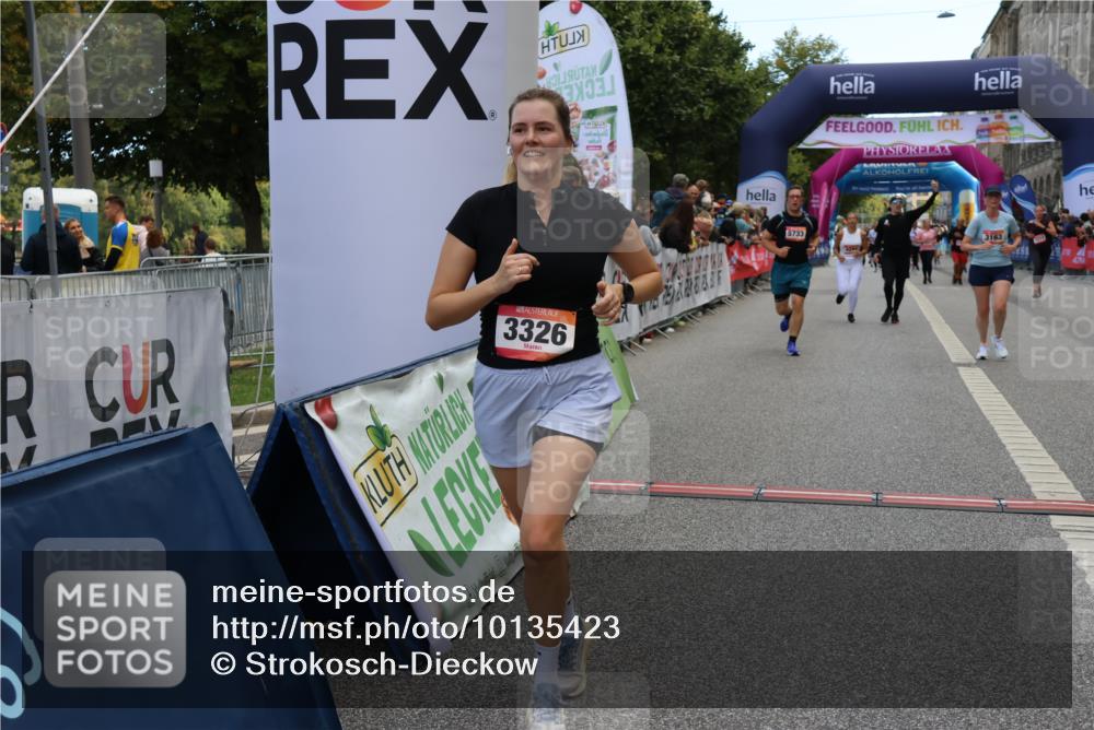 06.09.2026 - CURREX Alsterlauf Strokosch-Dieckow http://msf.ph/oto/10135423 06.09.2026 10:09:56 Ziel 2467, 3163, 3326, 4242, 4244, 5357, 5733, 5835, 5836, 6410 meine-sportfotos.de